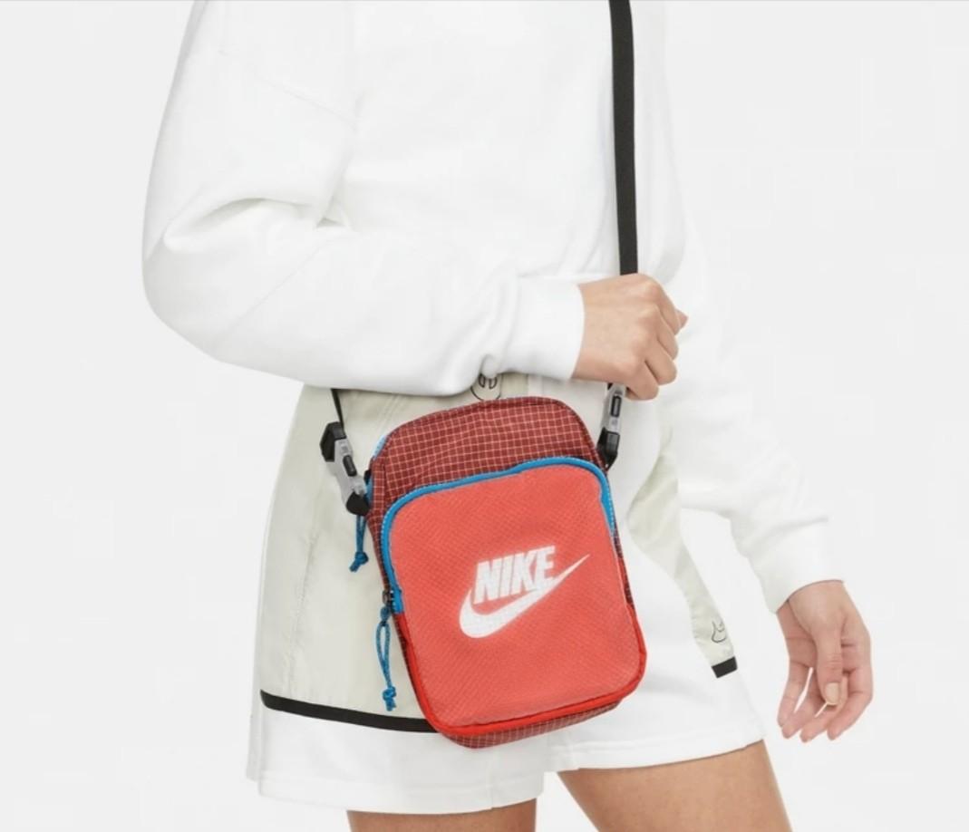 Nike heritage hotsell sling bag 2.0