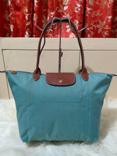 (Category: ) located in . Submitted by yna_bags (Listing ID 1122797935, Image 1). Description: .