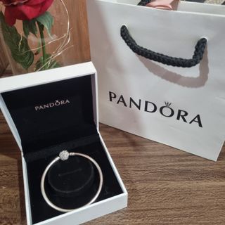 (Category: ) located in . Submitted by asgoodfinds (Listing ID 1122778698, Image 1). Description: .