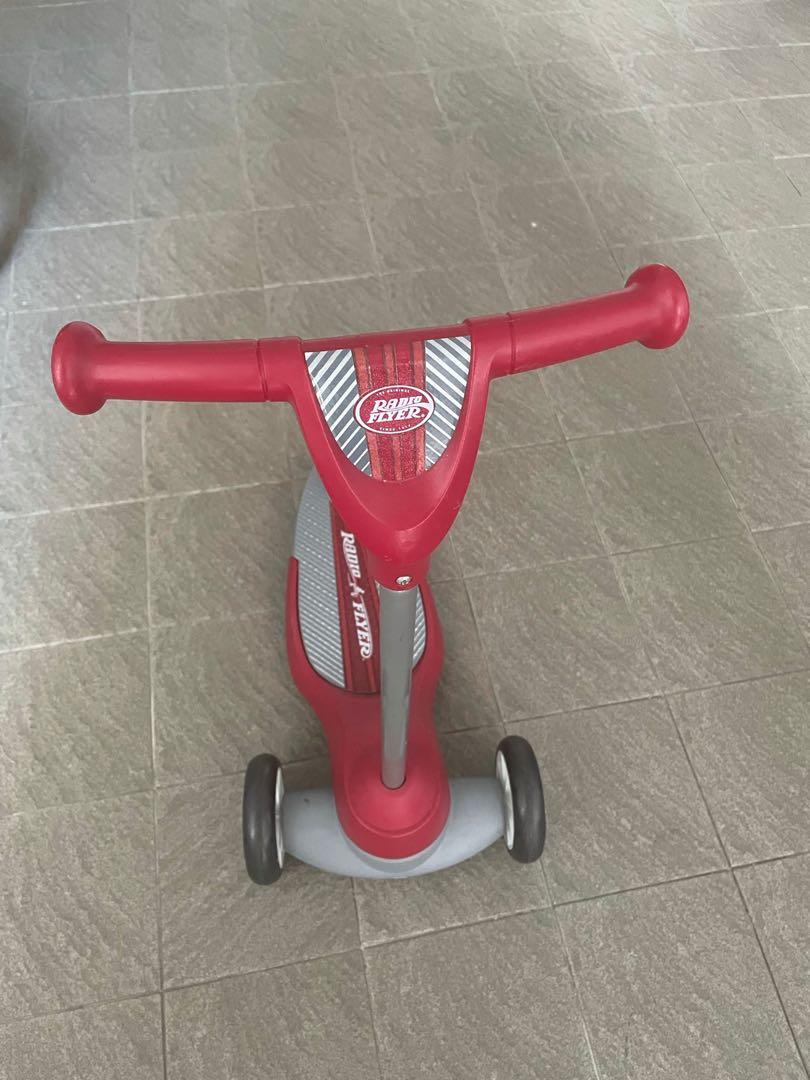 Radio Flyer Color FX EZ Glider 3 wheeled scooter, Sports Equipment