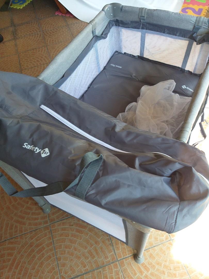 Safety 1st Playpen, Babies & Kids, Baby Nursery & Kids Furniture, Cots