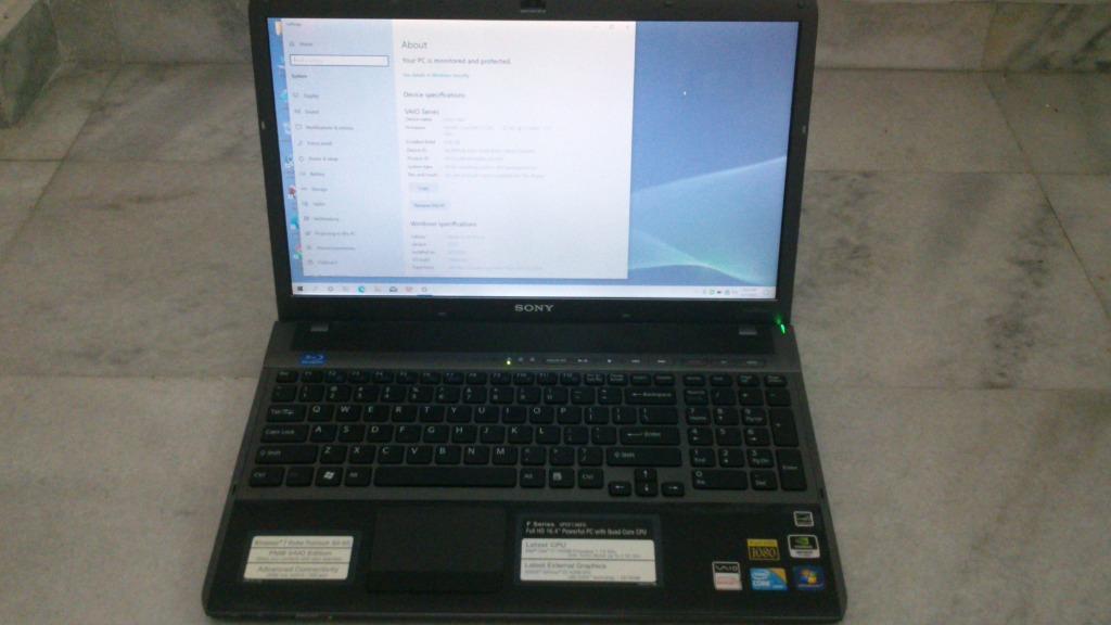 Sony VAIO 17