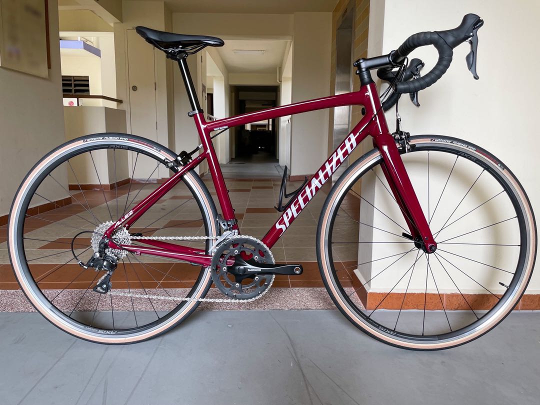 Specialized Allez Gloss Raspberry Metallic White Silver Size 54