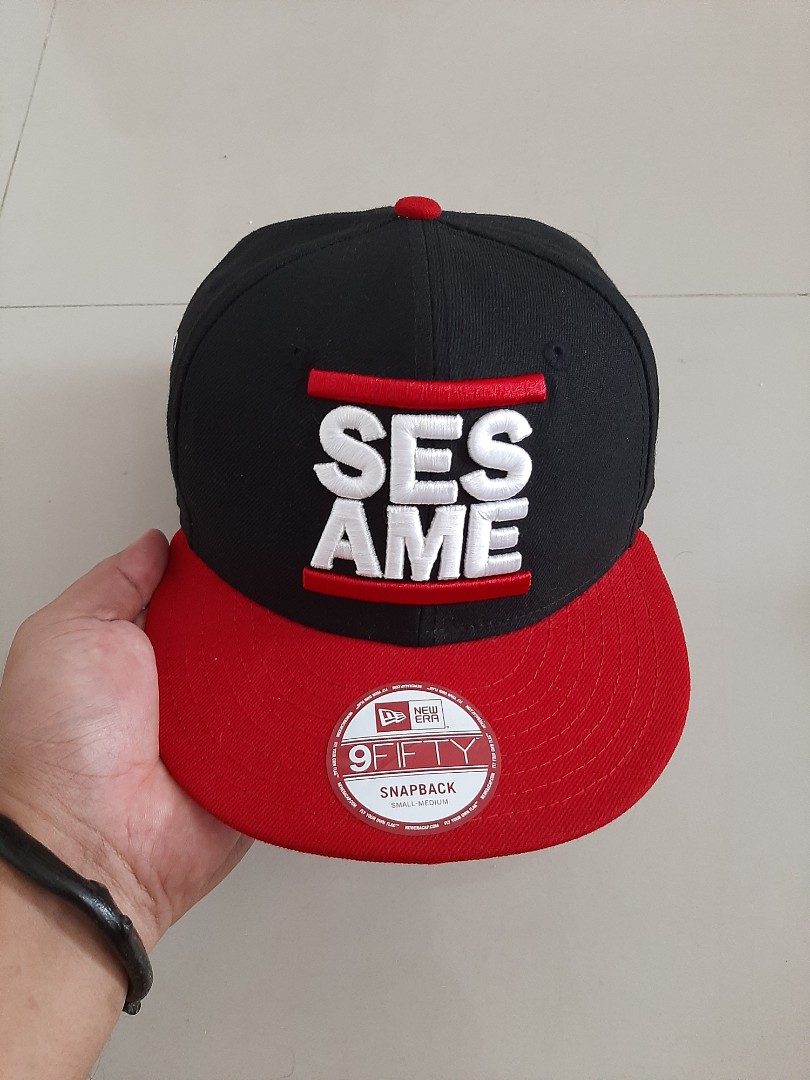 Topi New era x Sesame Street Elmo 