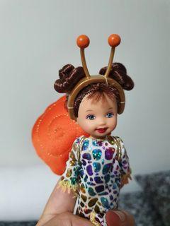 Vintage Kelly Barbie doll - lovely snail