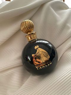 （分類：）位於 。 由 parfumerie37 提交（商品編號 1122730085，圖片 1）。簡介： 。