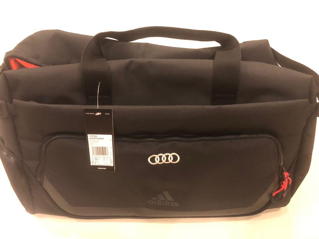 taylormade duffle bag