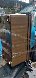 60L storage boxes underbed BIG brown_0038 (Category: Storage Boxes & Baskets) located in Quezon City. Submitted by uno_store (Listing ID 1117500707, Image 3). Description: 60L storage boxes underbed BIG brown 2 boxes SOLD bound to Valle Verde Pasig PM na po mga suki! available size 40 liters black P 265 80 liters black P 285 102 liters black P 325 143 liters black P 345 163 liters black P 395 unitech brown underbed storage 60 liters brown 345 dim