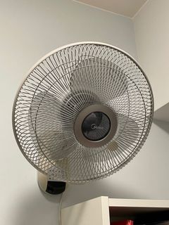 （分類：）位於 。 由 venuslyc1998 提交（商品編號 1117582153，圖片 1）。簡介： 。