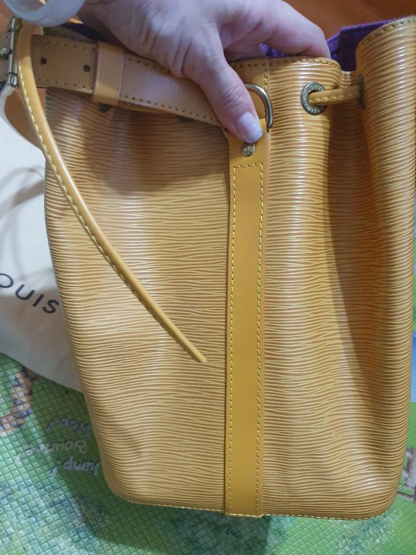 Louis Vuitton Noe PM Bucket Bag, in yellow epi leather with golden