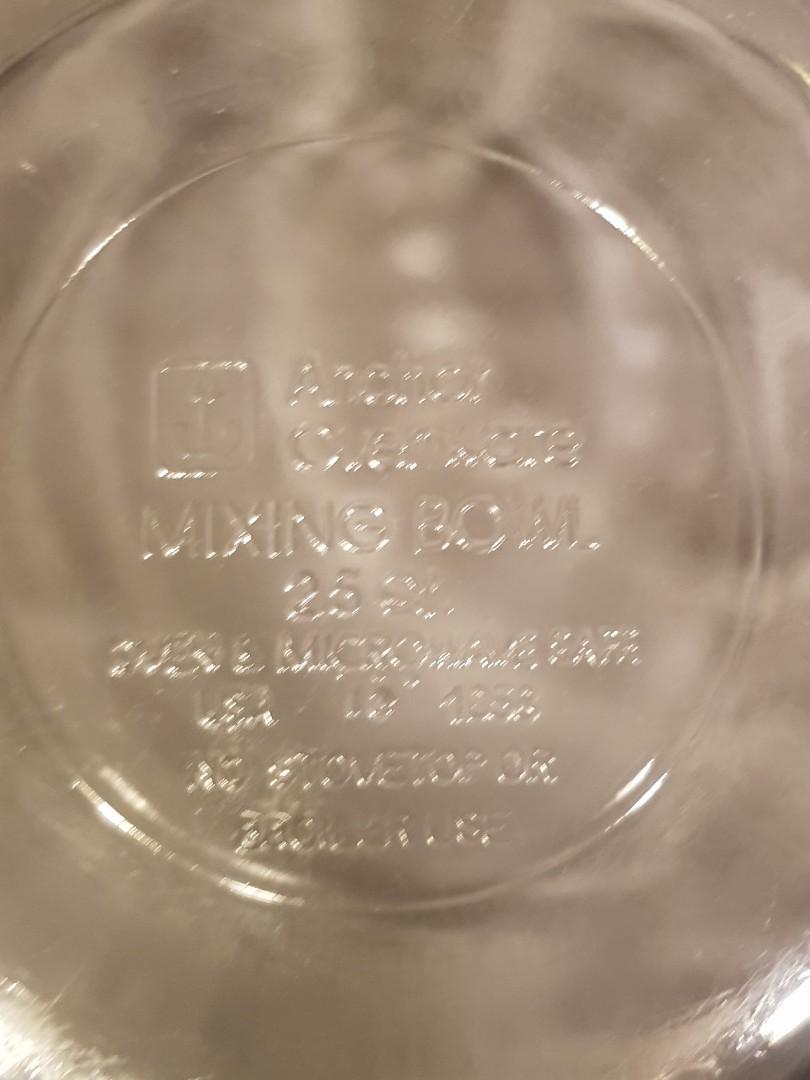 Anchor Hocking Mixing Bowl (Category: Bakeware) located in Pasig City. Submitted by mamasfinds (Listing ID 1117430094, Image 2). Description: Anchor ovenware , mixing bowl 2.5 QT ( approx 10 cups capacity) oven and microwave safe made in the USA.