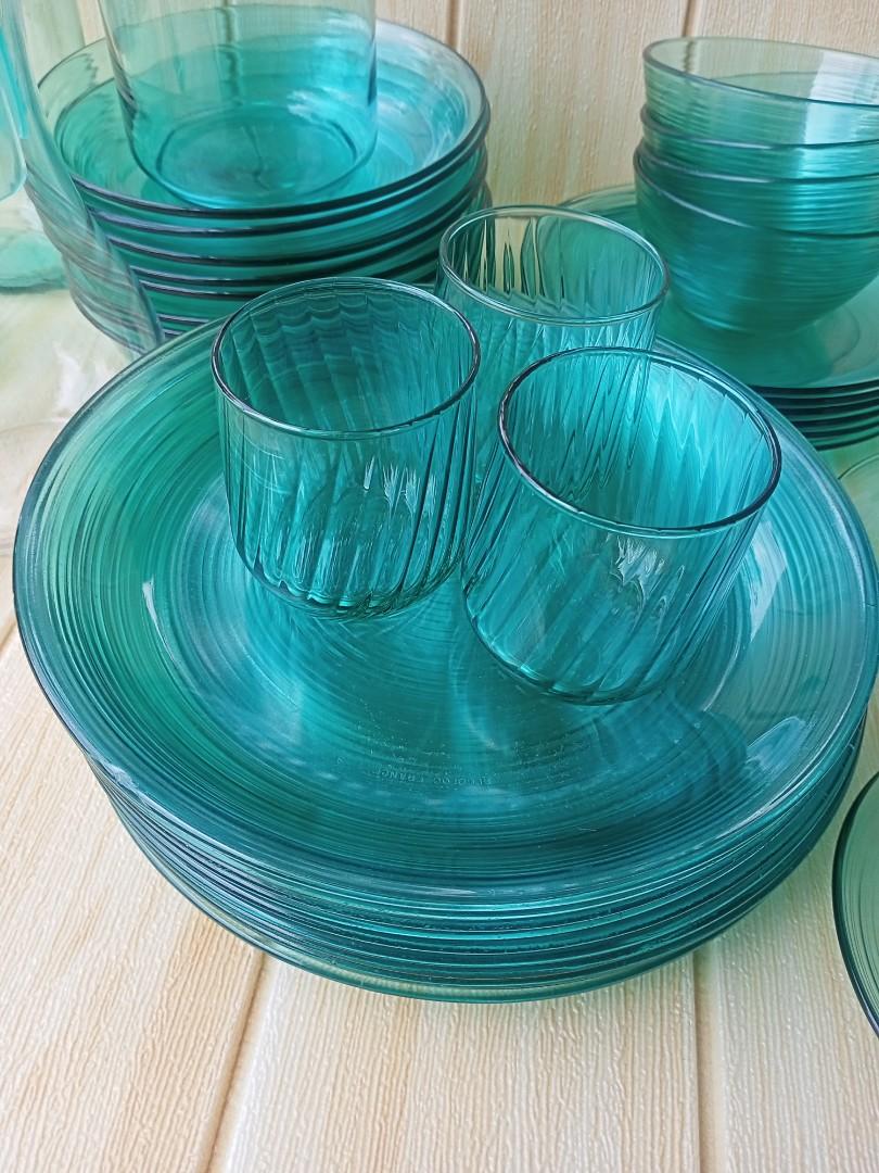 Arcoroc Jardiniere Turquoise Tint Dinner Set 44pcs Plates,Canister,Cups &  Saucers Made in France, Furniture & Home Living, Kitchenware & Tableware,  Dinnerware & Cutlery on Carousell