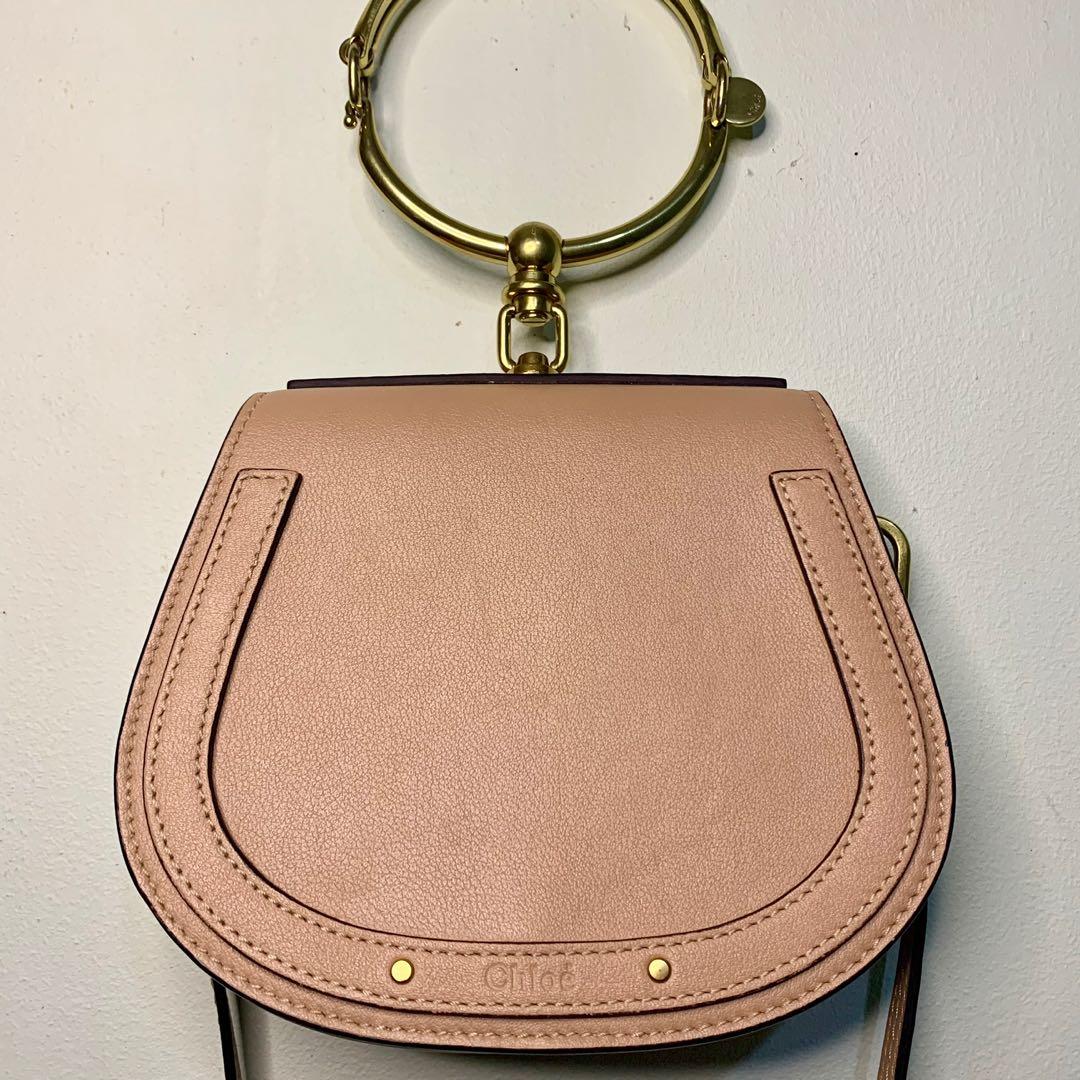 Chloe Nile crossbody bag (Category: Luxury Bags & Wallets) located in Davao. Submitted by erysiphylothrix (Listing ID 1117537743, Image 1). Description: In excellent condition Coded No flaws.