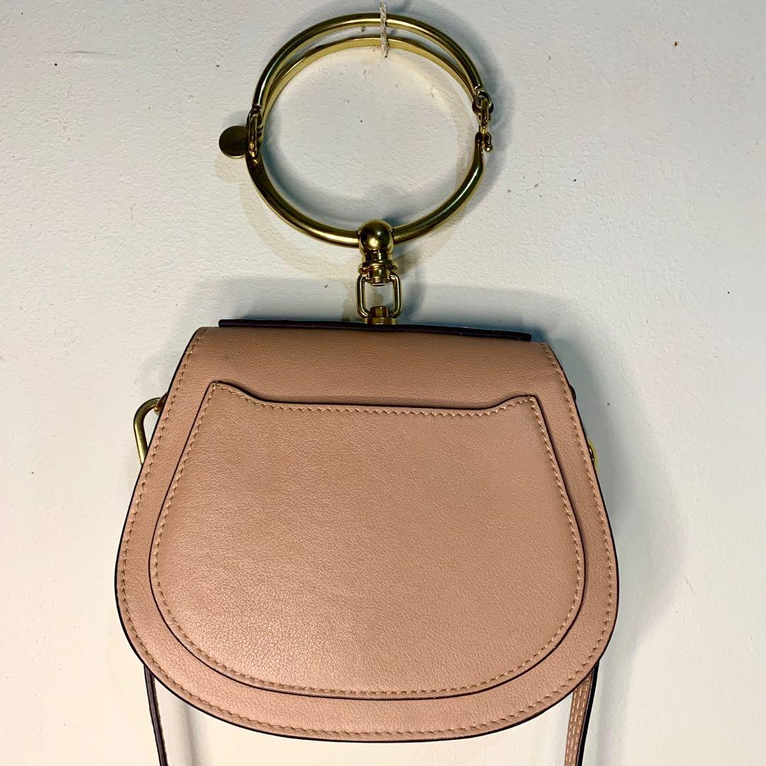Chloe Nile crossbody bag (Category: Luxury Bags & Wallets) located in Davao. Submitted by erysiphylothrix (Listing ID 1117537743, Image 2). Description: In excellent condition Coded No flaws.