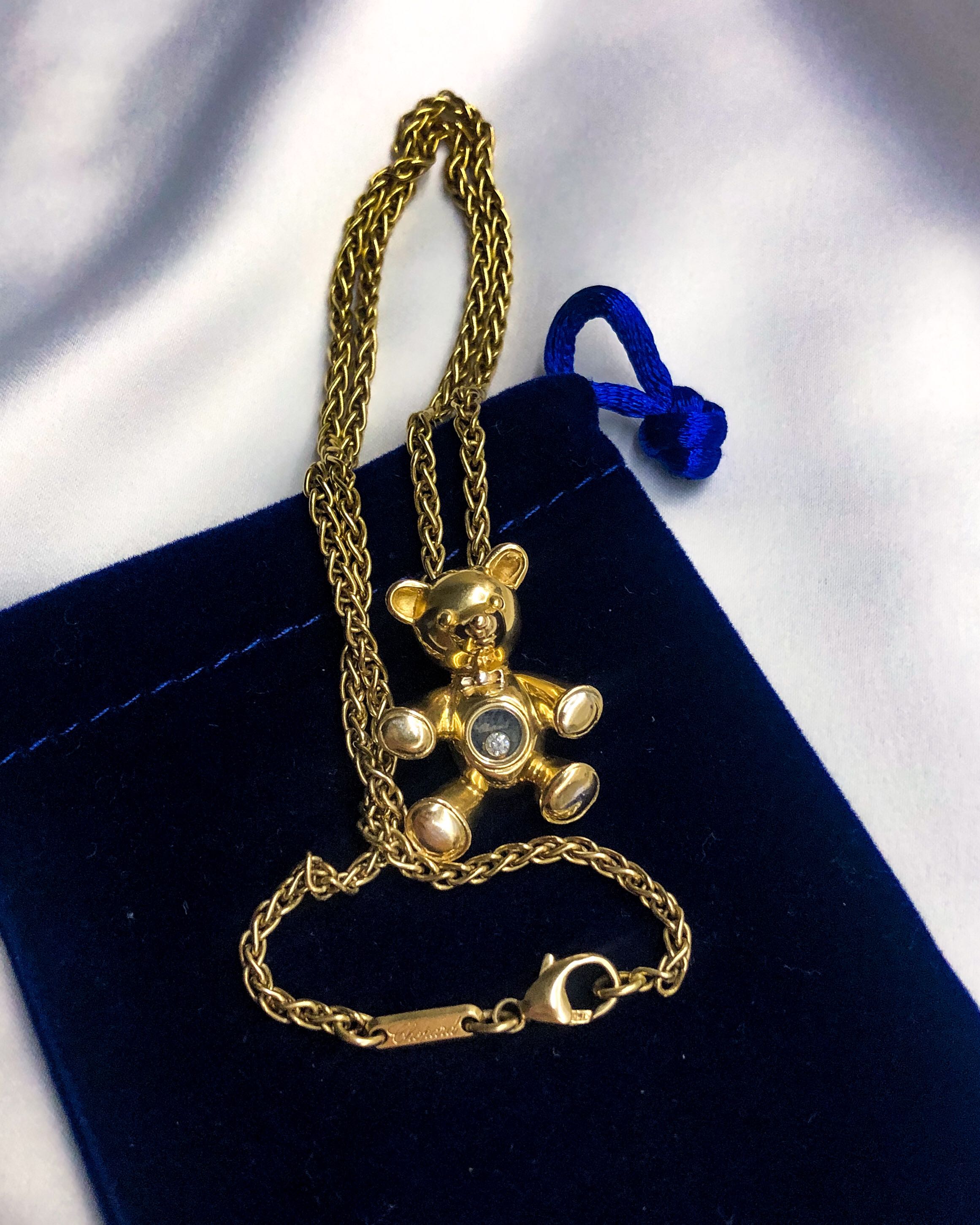 CHOPARD Happy Diamond 18k Gold Teddy Bear Pendant Necklace Luxury