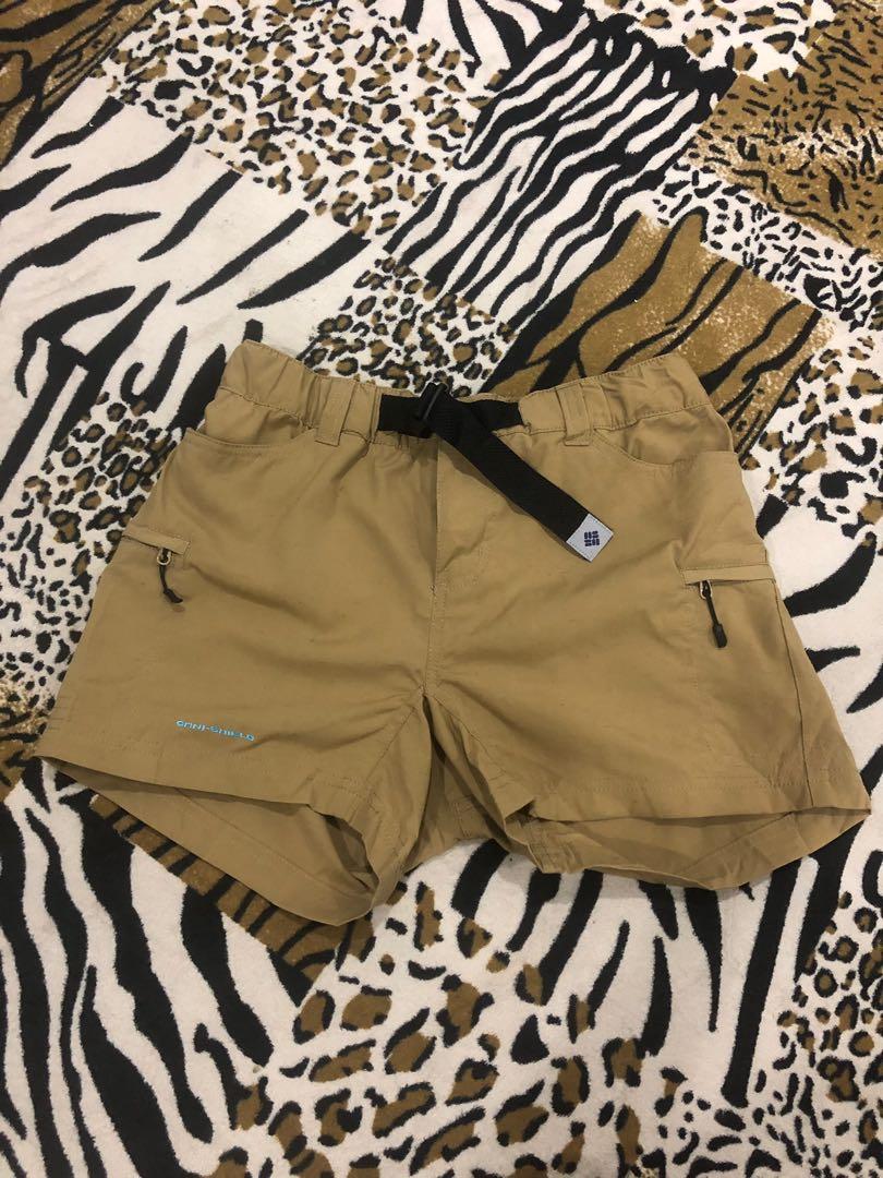 Columbia Omni Shield Utility Short Pants Women S Fashion Clothes Bottoms On Carousell