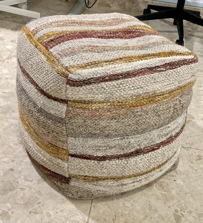 crate and barrel poufs