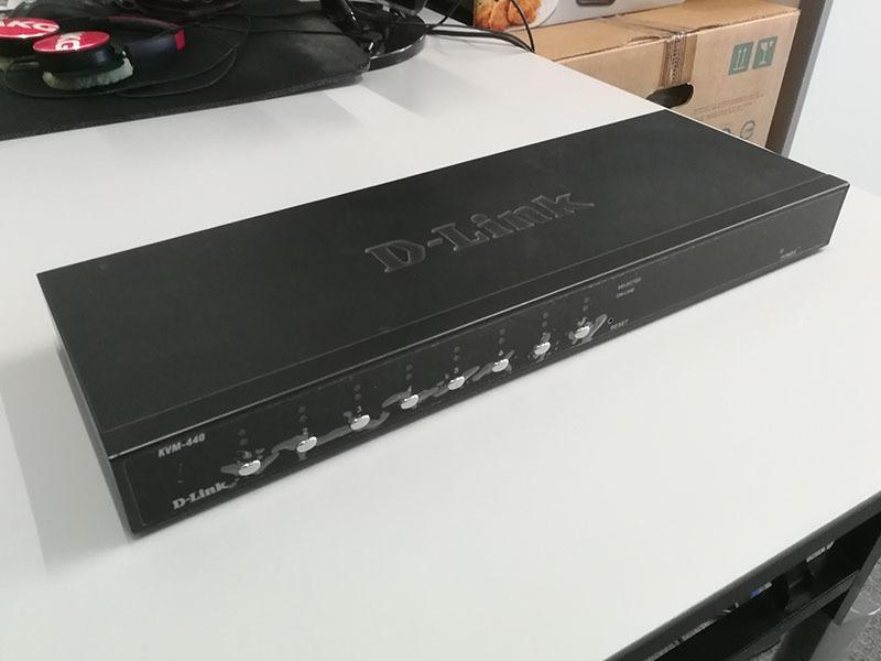 KVM440 8Port PS2 USB Combo KVM Switch DLink, 45 OFF