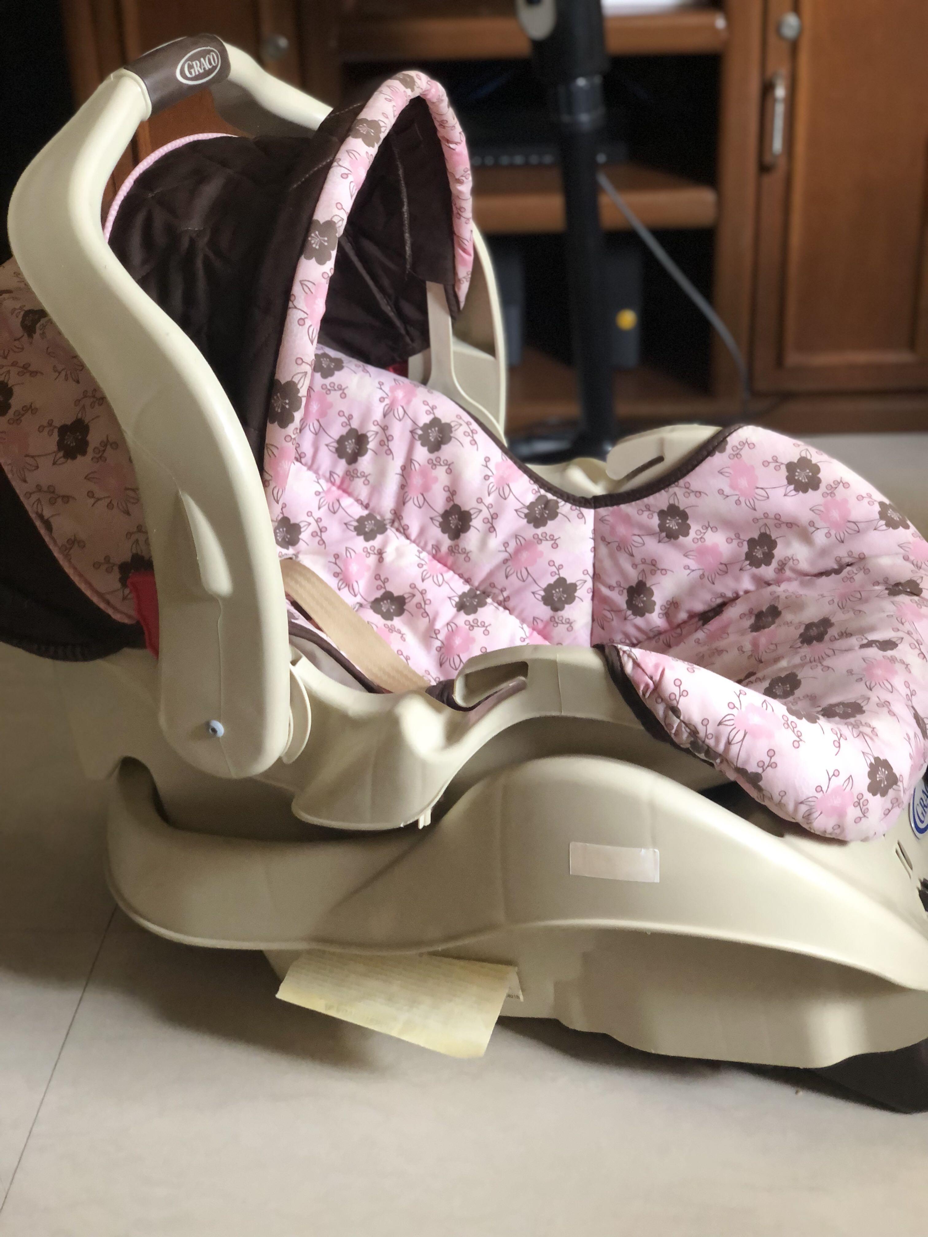 Pink graco store infant car seat