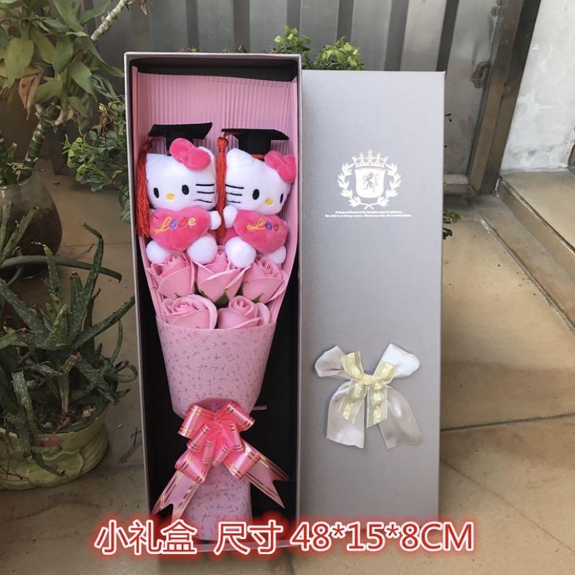 Graduation Plush Bouquet Soap Rose (Hello Kitty Stitch Angel Rilakkuma