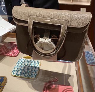 （分類：）位於 。 由 l_swallows 提交（商品編號 1117470854，圖片 1）。簡介： 。