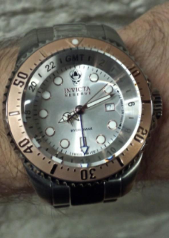 invicta pro diver hydromax