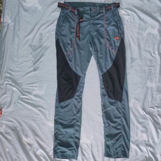 (Category: ) located in . Submitted by bundle_outdoor_gear (Listing ID 1117536850, Image 1). Description: .