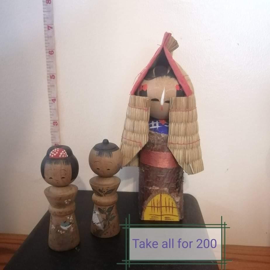 Kokeshi bundle (Category: Designer & Blind Box Toys) located in Quezon City. Submitted by herb2012 (Listing ID 1117572287, Image 1). Description: j&T LBC lalamove pwede din shoppee check out para COD.
