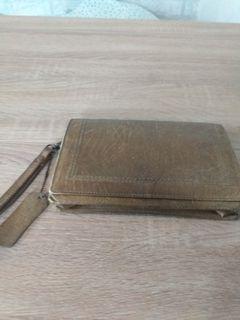 Leather clutch bag