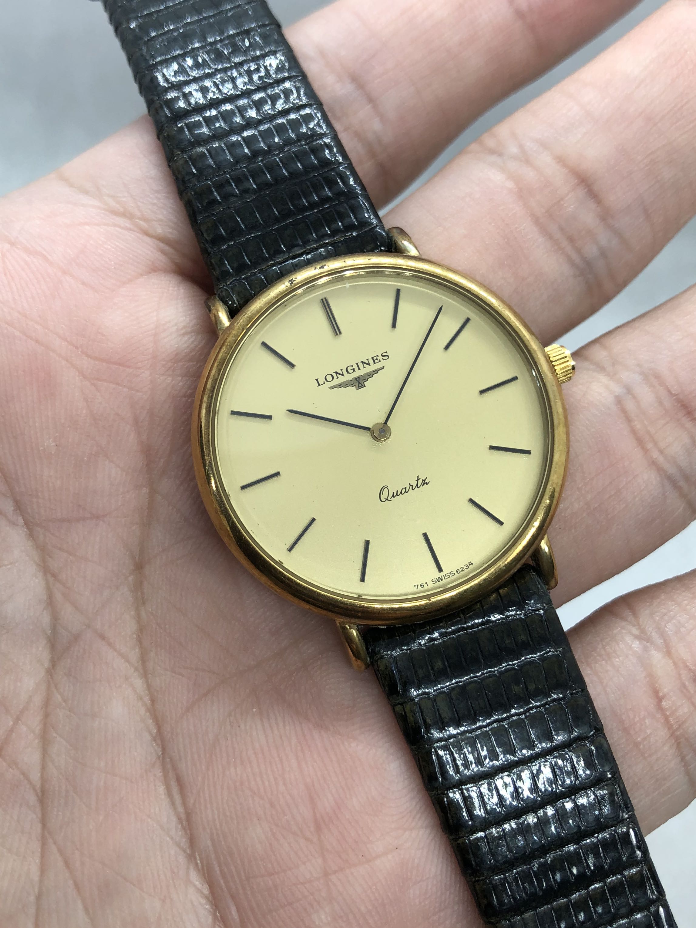 Longines Classic Vintage Gold 32mm Quartz Watch Luxury Watches