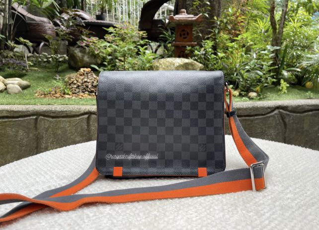QC] Louis Vuitton District PM Messenger Bag : r/DesignerReps