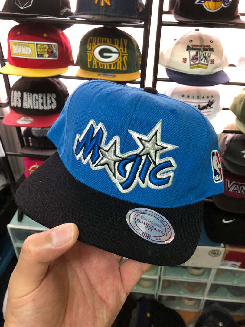 Orlando magic snapback hotsell mitchell and ness