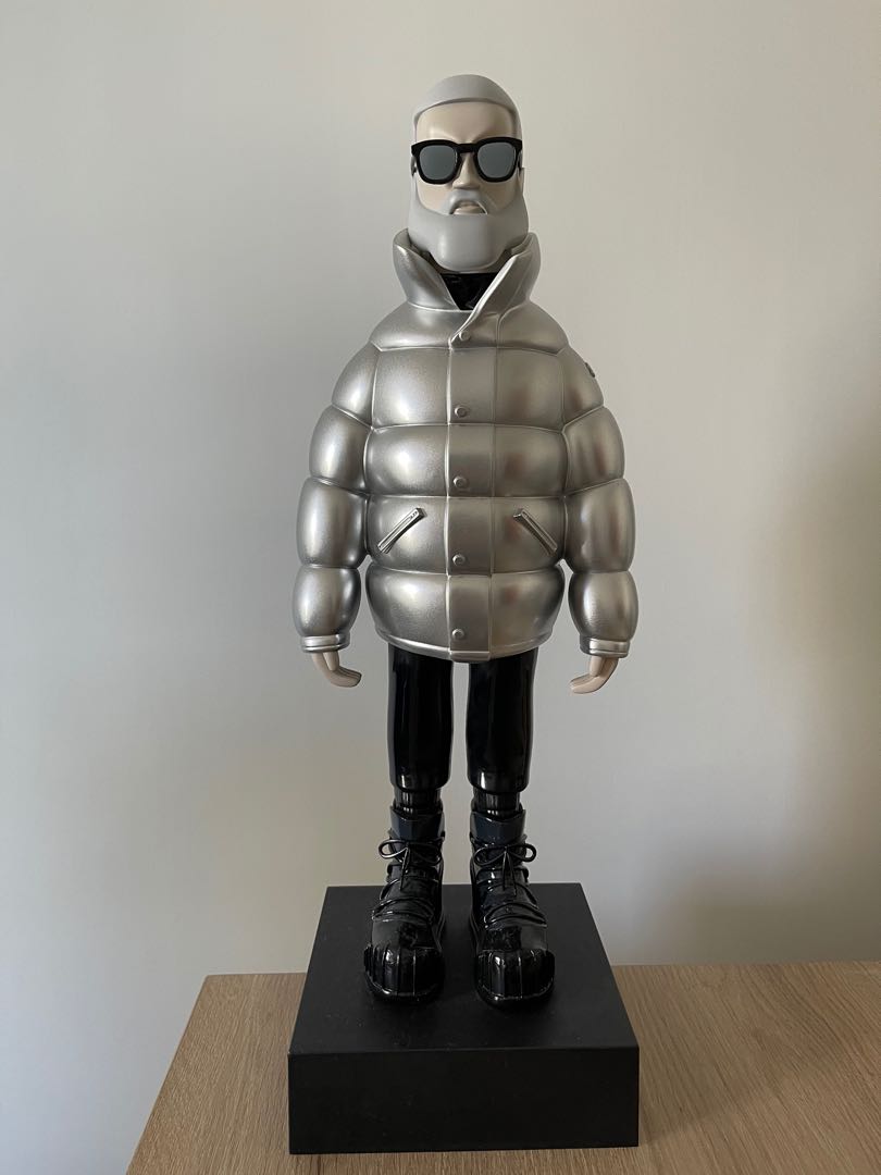 非売品 モンクレール 香港 イベント限定 Mr. Moncler 人形