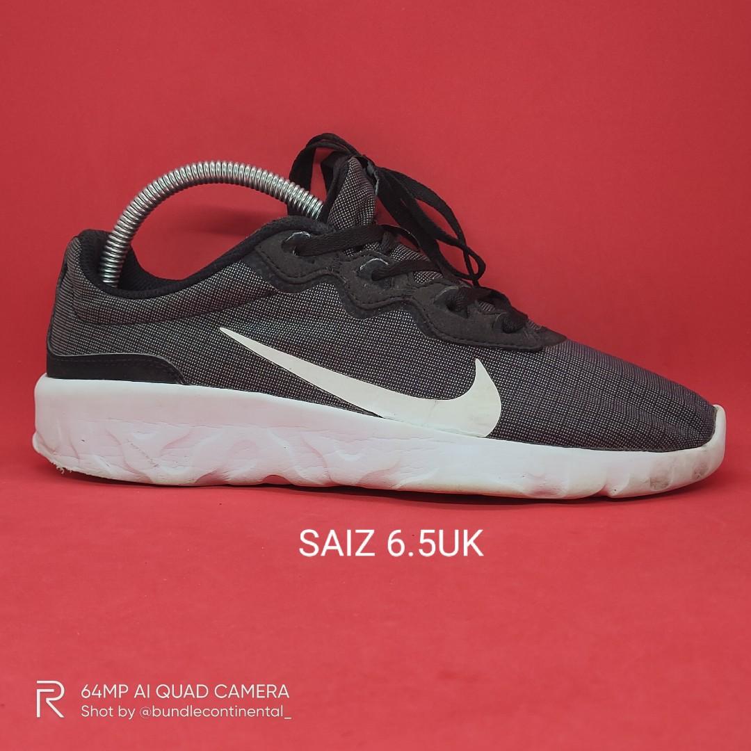 Wmns nike cheap explore strada