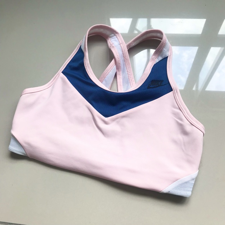 Nike women's windrunner sports hotsell bra