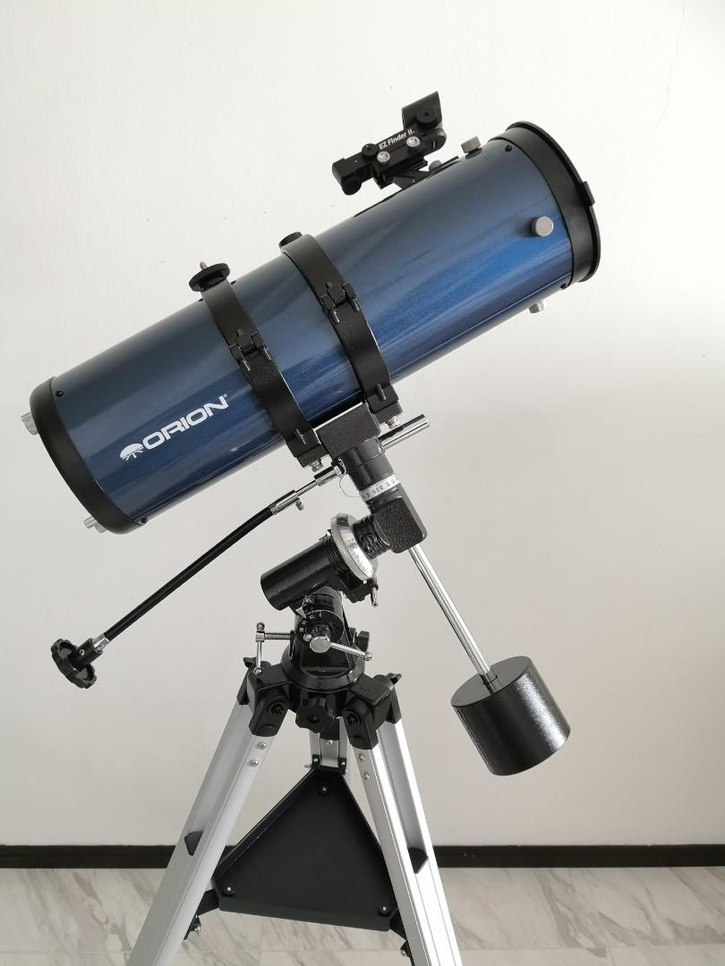 Orion Starblast ii 4.5 EQ reflector telescope, Sports Equipment, Hiking
