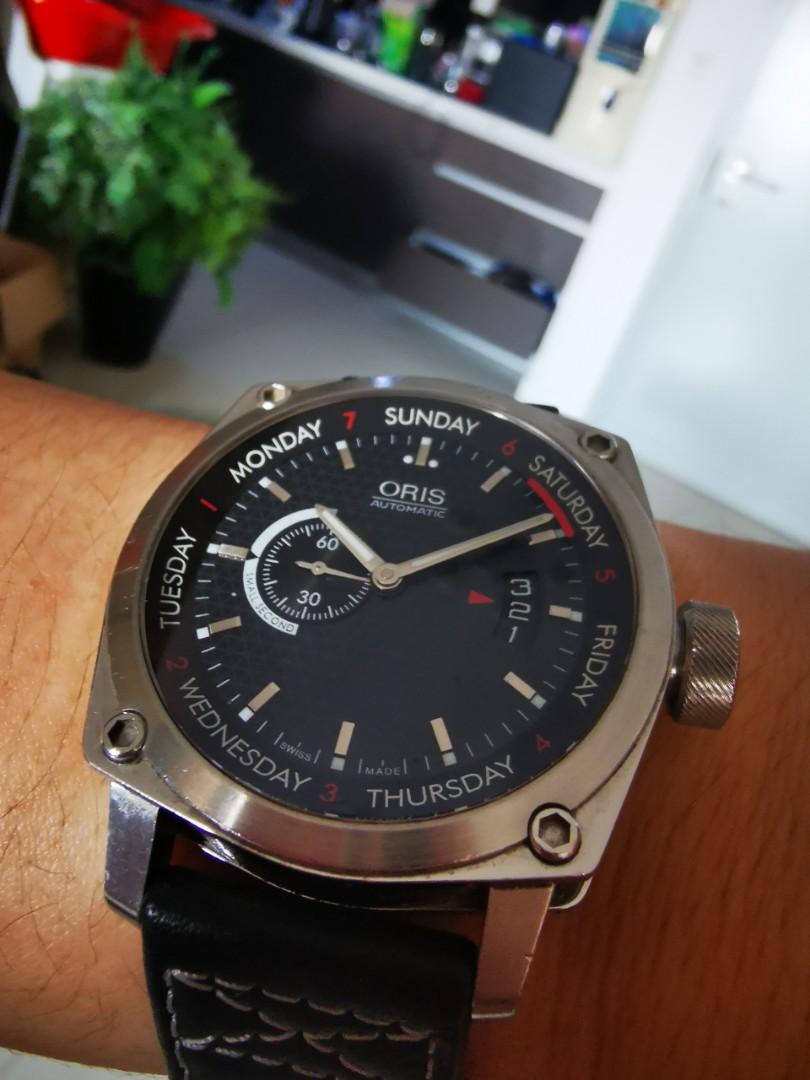 Oris bc4 small sales second pointer day