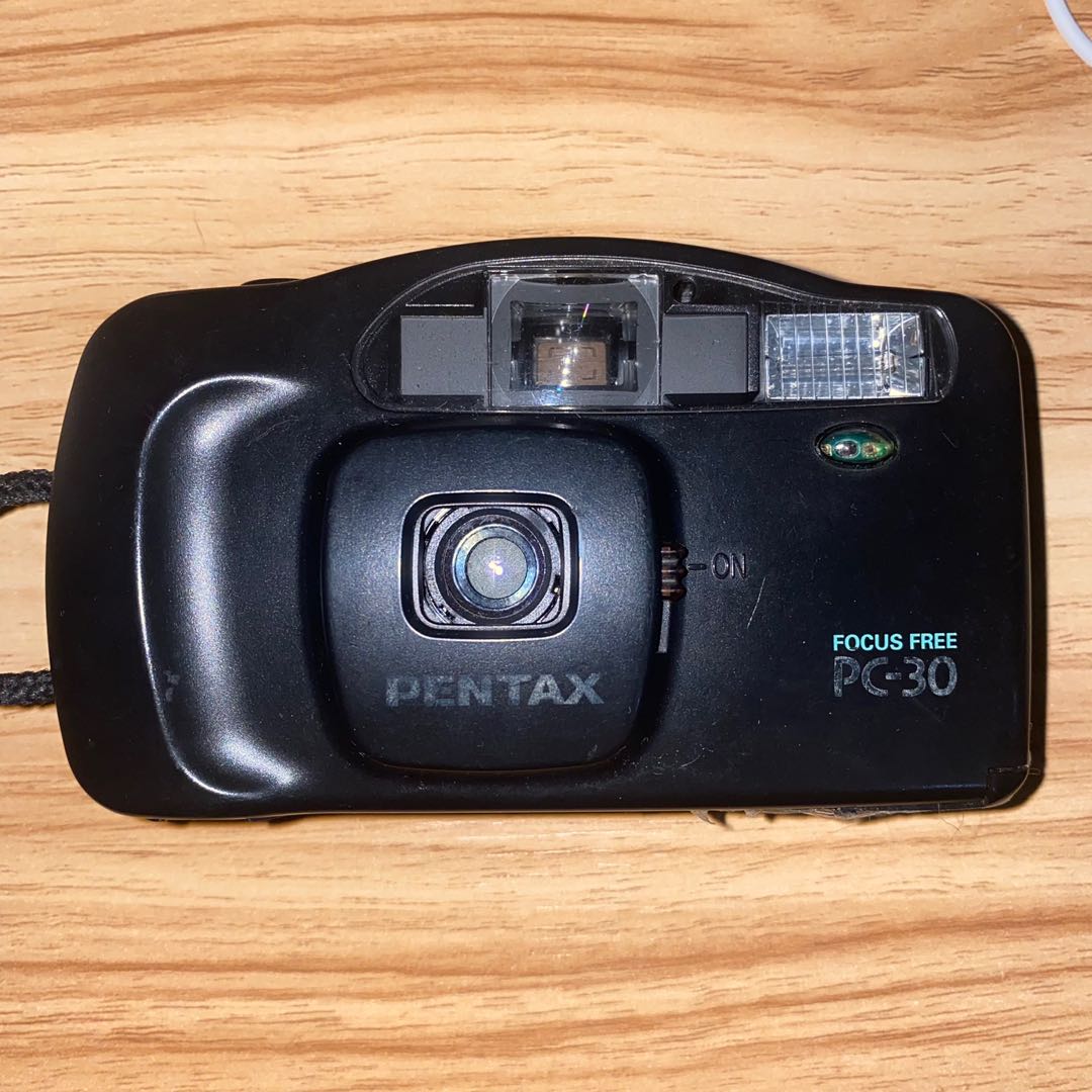 POINT AND SHOOT FILM PENTAX PC30, Photography, Cameras on Carousell