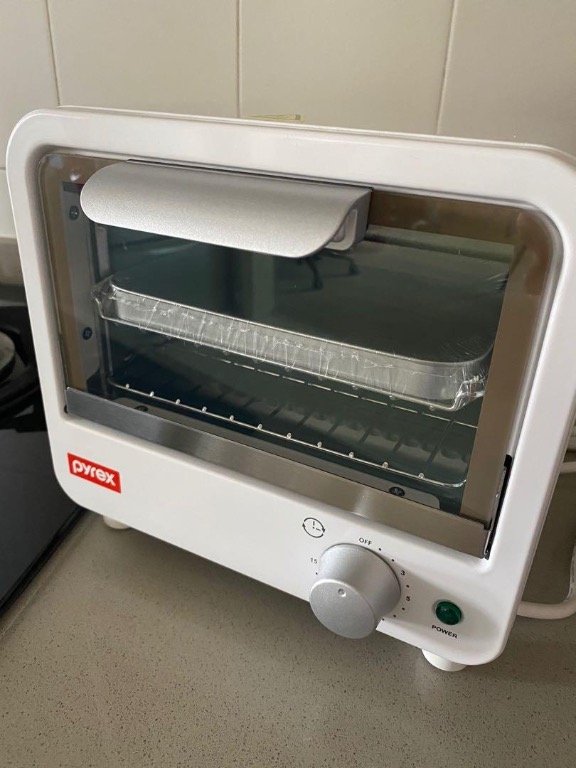 Pyrex Toaster Oven 6L, TV & Home Appliances, Kitchen Appliances, Ovens