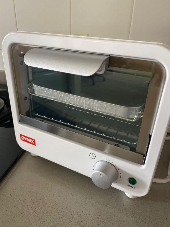 Pyrex Toaster Oven 6L, TV & Home Appliances, Kitchen Appliances, Ovens