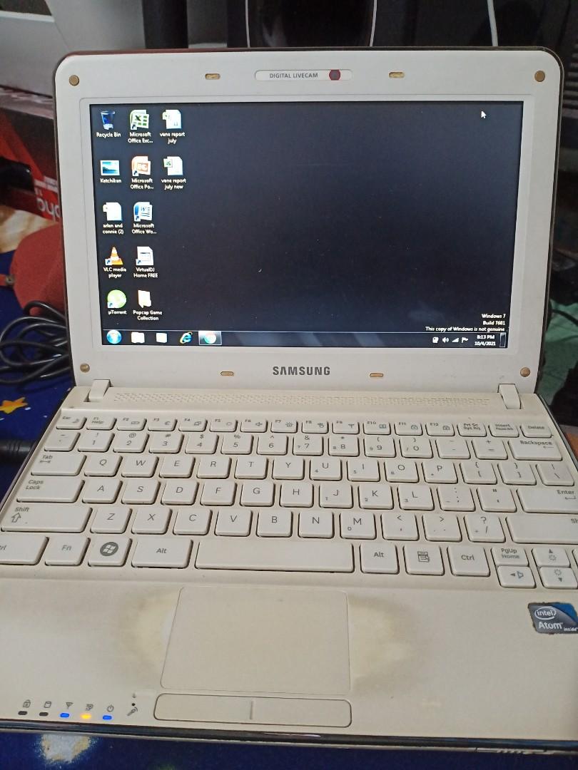 Samsung N210 netbook (Category: Laptops & Notebooks) located in Manila. Submitted by maine1220 (Listing ID 1117549646, Image 3). Description: Personal laptop ko po ito working din po ang lahat charger and also the unit. RSF: Hindi na narin po nagagamit. Advisable po sa mga nag oonline school..