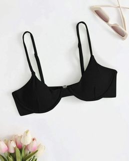 (Category: ) located in . Submitted by buymoistuff (Listing ID 1117444933, Image 1). Description: .