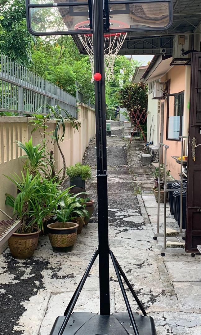 TARMAK basketball hoop stand, Sports Equipment, Sports & Games, Billiards & Bowling on Carousell