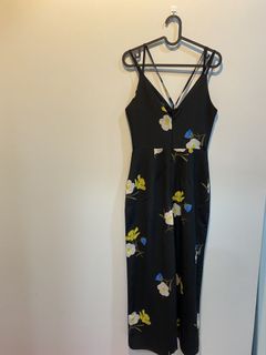 (Category: ) located in . Submitted by dressedinstyle (Listing ID 1117485606, Image 1). Description: .