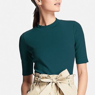 (Category: ) located in . Submitted by h_wardrobe (Listing ID 1117515929, Image 1). Description: .
