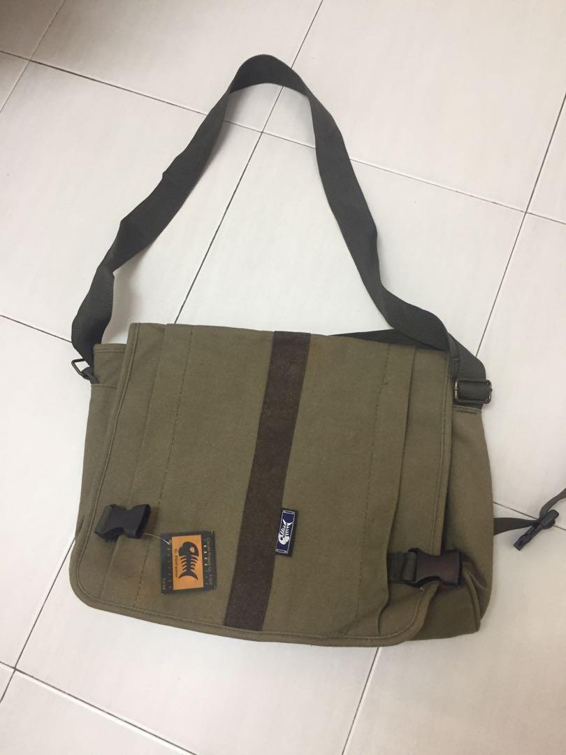 Vintage 90s sling bag school bag