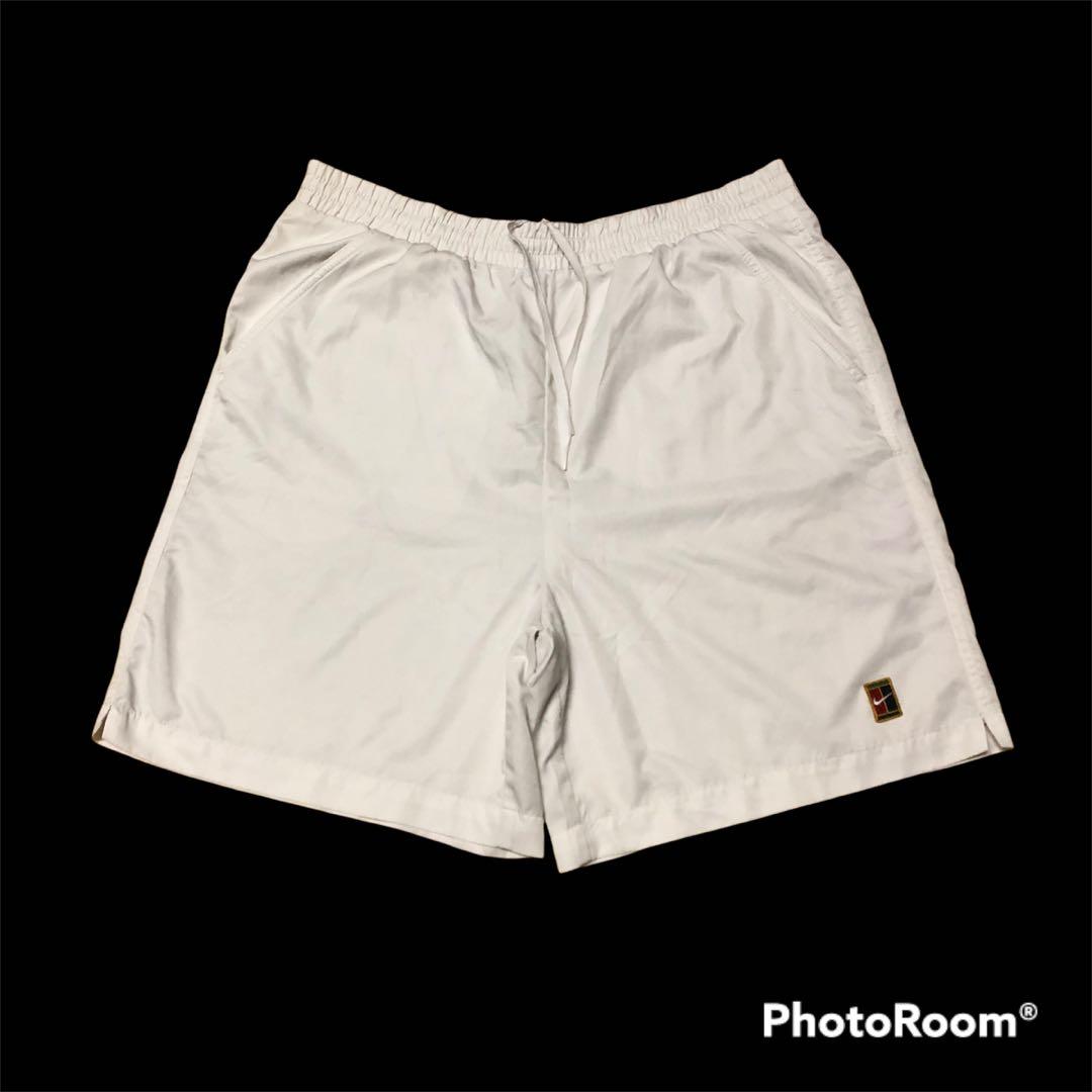 Nike court short pants, Men's Fashion, Bottoms, Shorts on Carousell