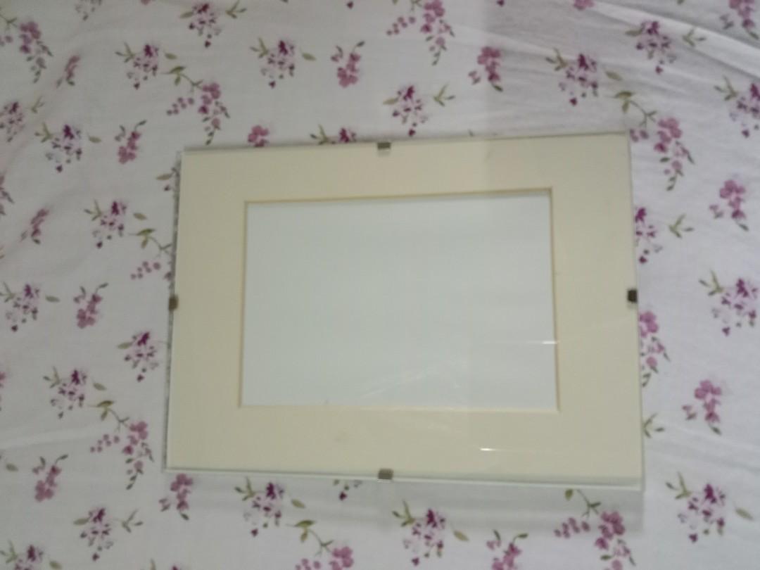 White frames( take all) (Category: Frames & Pictures) located in Quezon City. Submitted by caide_onlineshop (Listing ID 1117557626, Image 2). Description: White photo frame. Mode of payment Gcash Bank Transfer.
