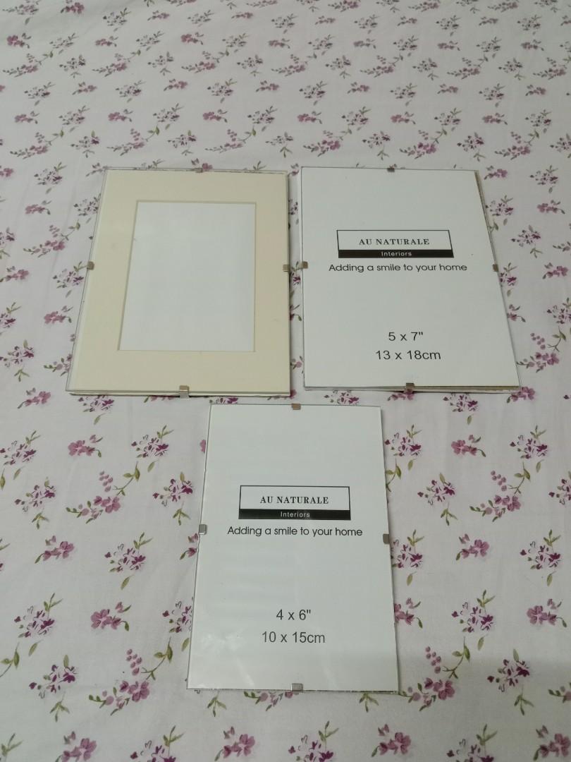 White frames( take all) (Category: Frames & Pictures) located in Quezon City. Submitted by caide_onlineshop (Listing ID 1117557626, Image 1). Description: White photo frame. Mode of payment Gcash Bank Transfer.