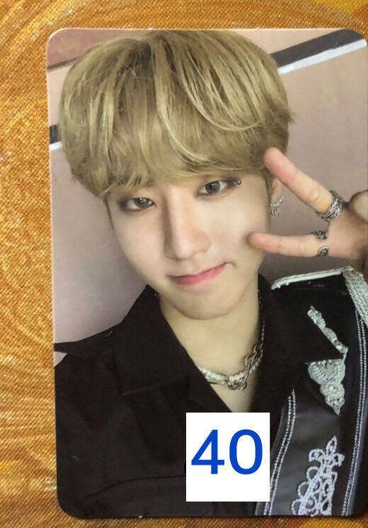 [WTS] Stray Kids Noeasy Jewel Case Han and Lee Know, Hobbies & Toys, Collectibles & Memorabilia